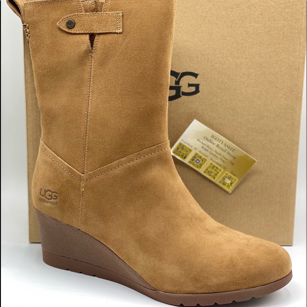 UGG POTRERO WEDGE BOOTS‎ BROWN